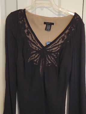 ECI NY Black V-Neck Long Sleeve Top with Sheer Lace Detail Med